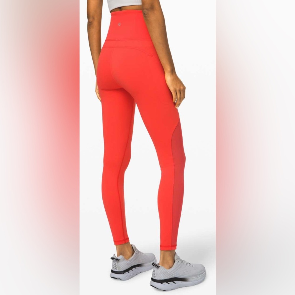 Lululemon Mastered Motion High-Rise Tight 28" - Picture 8 of 9